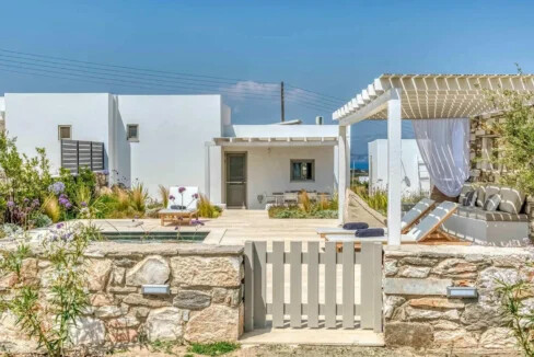 Villa for Sale Paros, Luxurious Two-Bedroom Residence 21