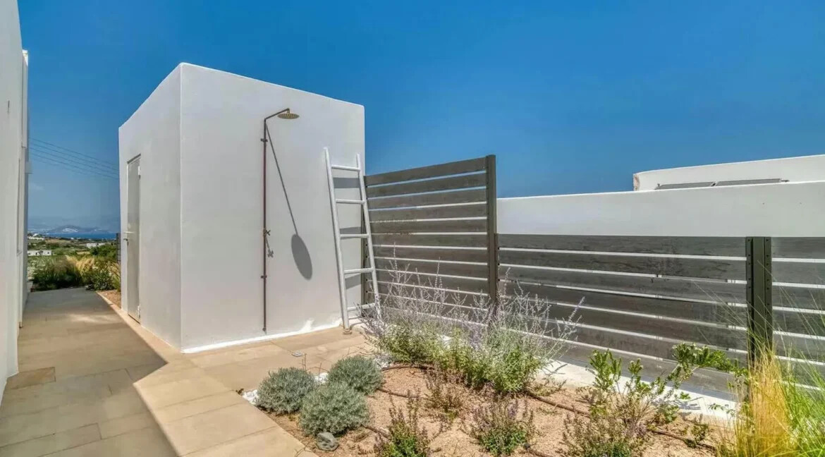Villa for Sale Paros, Luxurious Two-Bedroom Residence 22