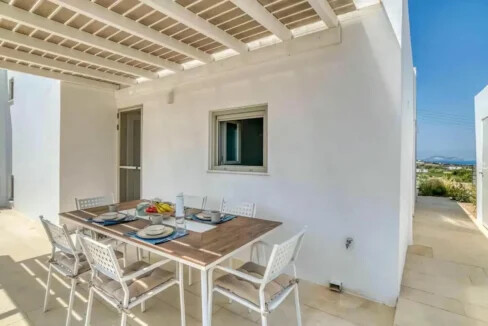 Villa for Sale Paros, Luxurious Two-Bedroom Residence 28