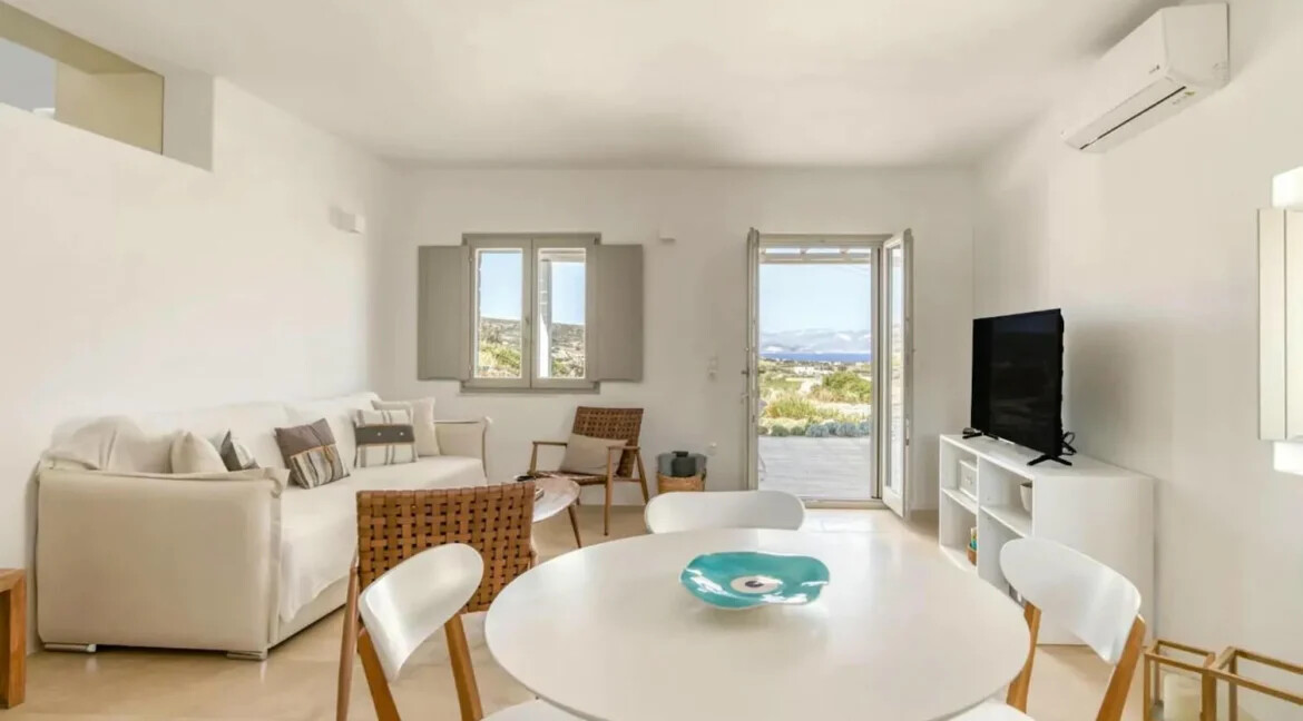 Villa for Sale Paros, Luxurious Two-Bedroom Residence 37