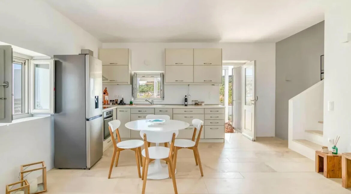 Villa for Sale Paros, Luxurious Two-Bedroom Residence 38