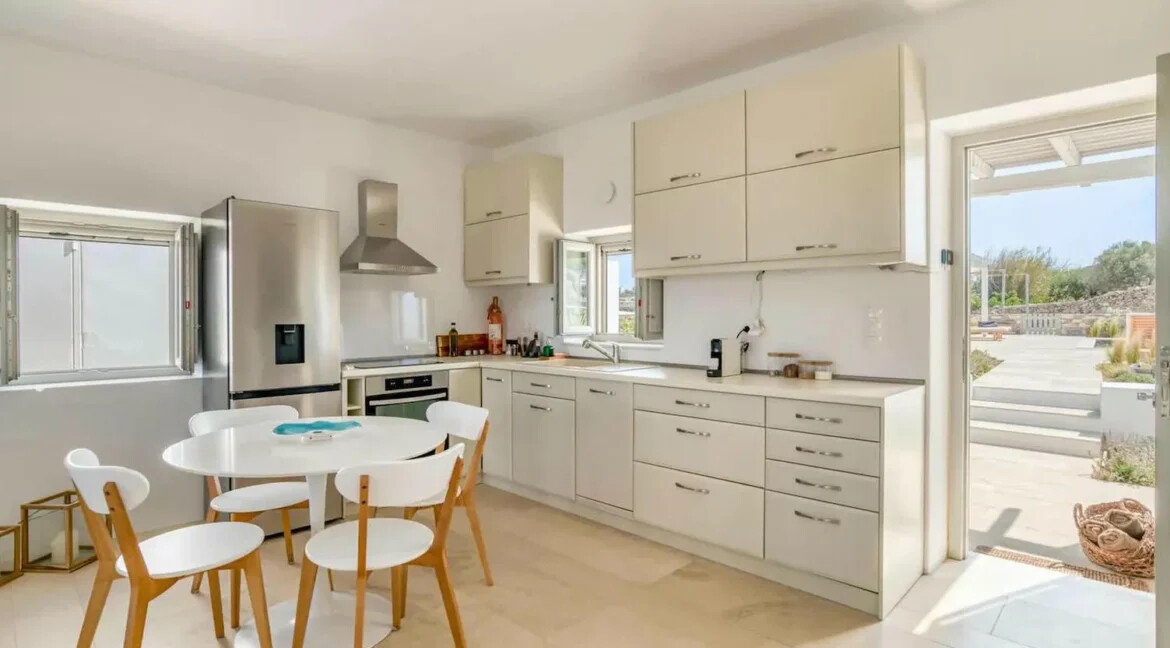 Villa for Sale Paros, Luxurious Two-Bedroom Residence 41