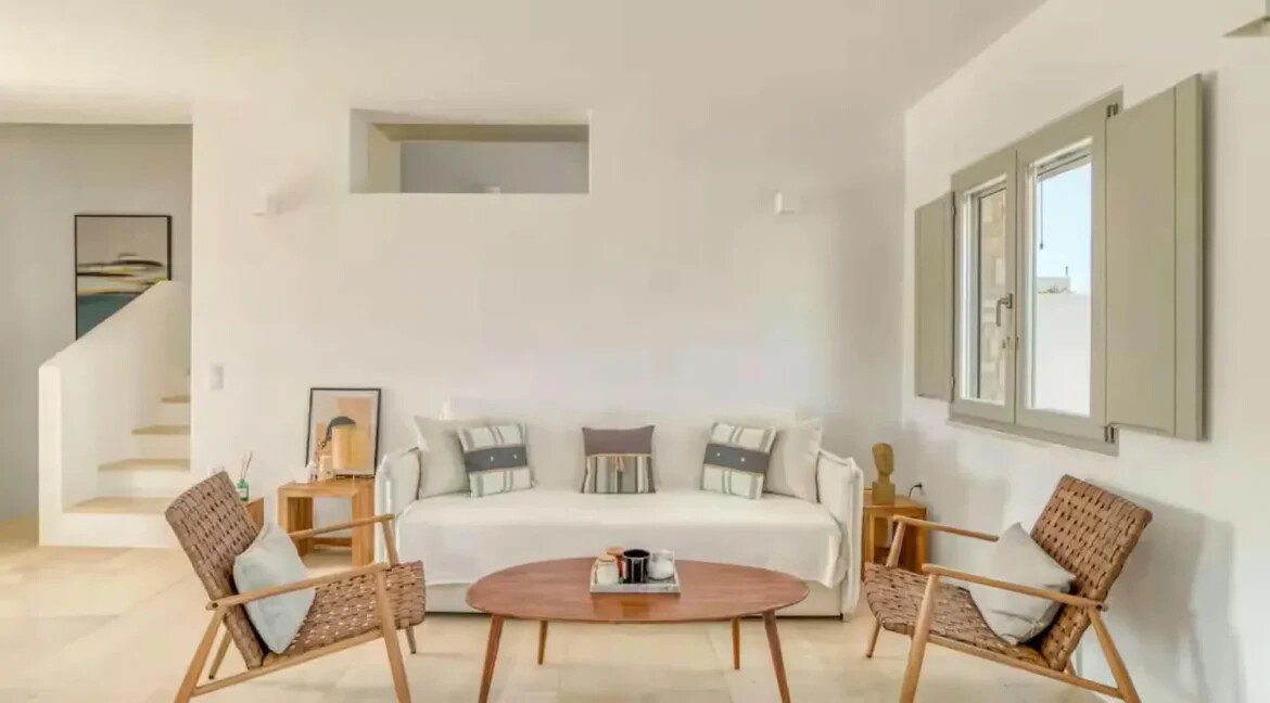 Villa for Sale Paros, Luxurious Two-Bedroom Residence 42