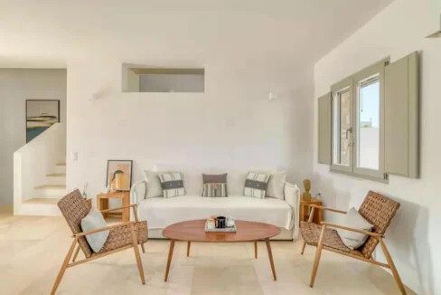 Villa for Sale Paros, Luxurious Two-Bedroom Residence 42