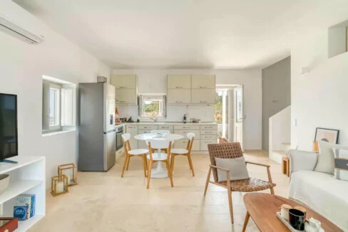 Villa for Sale Paros, Luxurious Two-Bedroom Residence 43