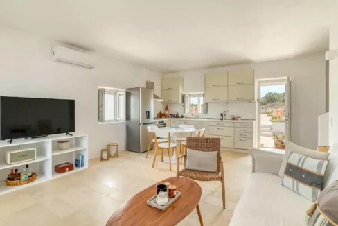 Villa for Sale Paros, Luxurious Two-Bedroom Residence 45