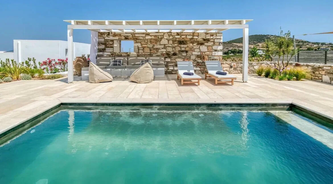 Villa for Sale Paros, Luxurious Two-Bedroom Residence 6