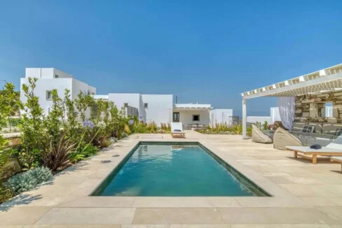 Villa for Sale Paros, Luxurious Two-Bedroom Residence 9