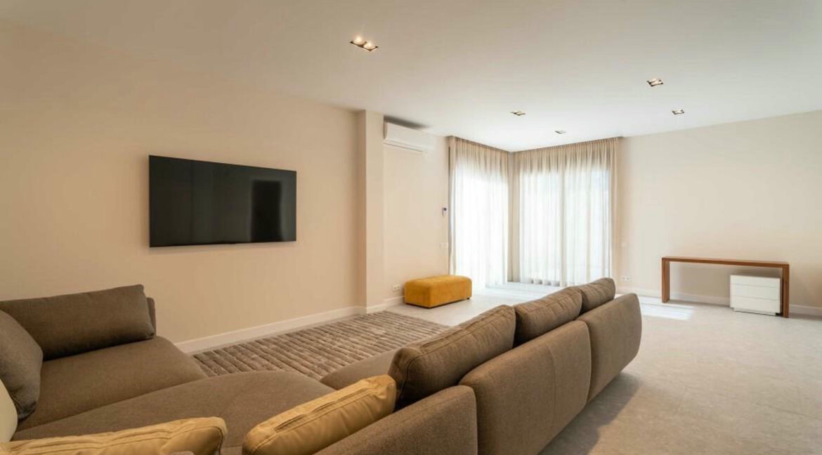 Villa for sale at Panorama Thessaloniki 11