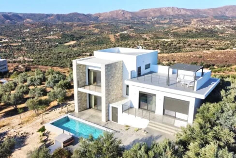 Villa for sale in South Crete Greece 1