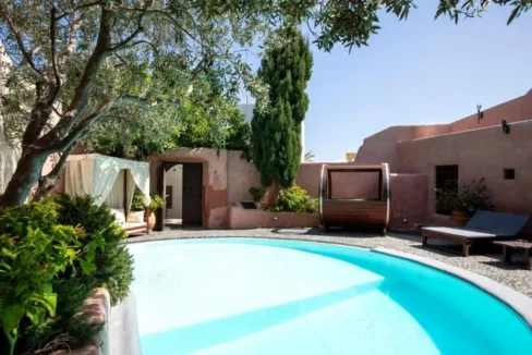 Villa with Private Pool in Megalochori Santorini 21