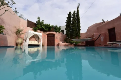 Villa with Private Pool in Megalochori Santorini 4