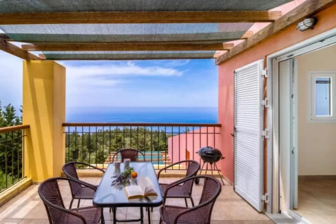 Villa with sea view for Sale in Lefkada 10
