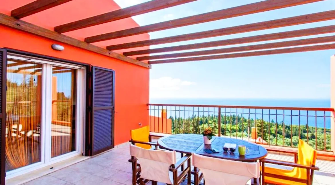 Villa with sea view for Sale in Lefkada 9