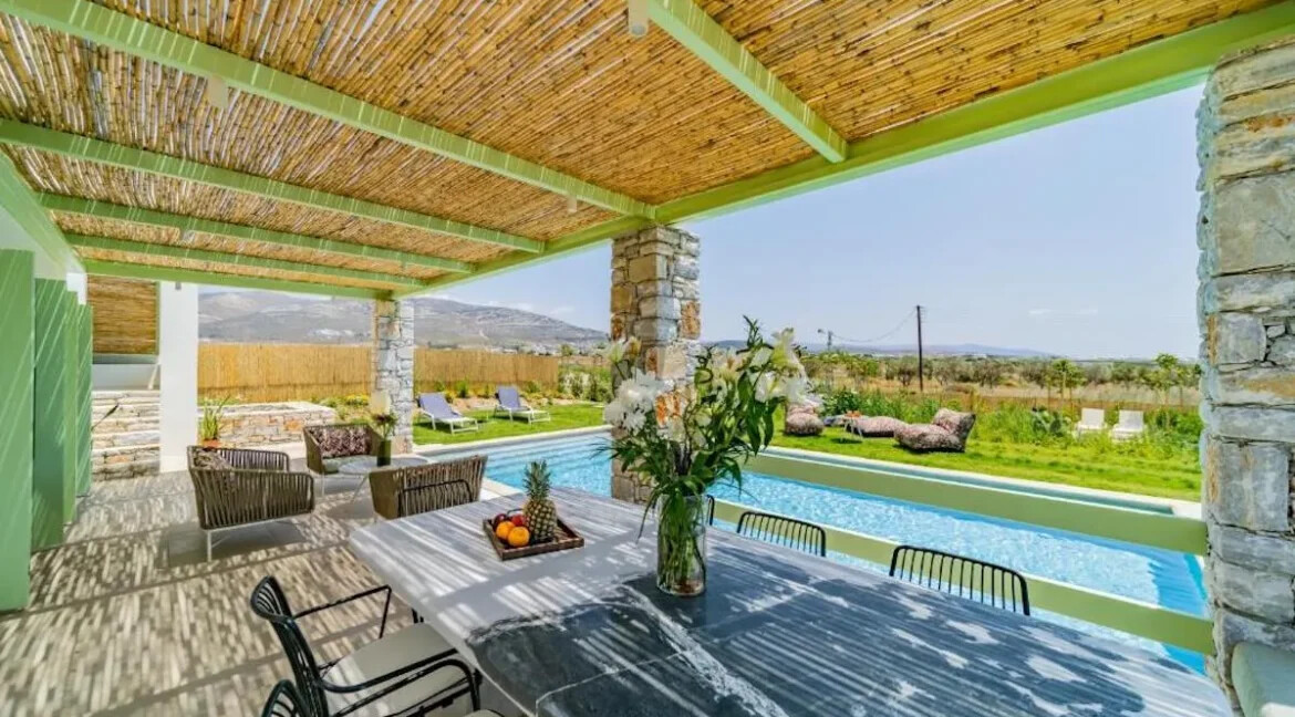 Villas with Private Pools for Sale Naxos Mikri Vigla 1