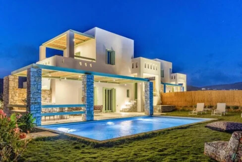 Villas with Private Pools for Sale Naxos Mikri Vigla 25