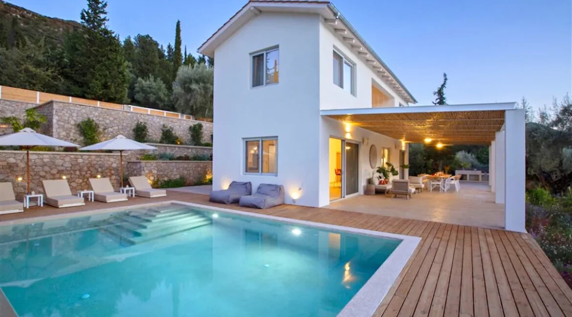 Waterfront Villa for sale Lefkada Greece 1