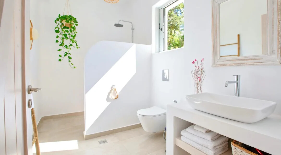 Waterfront Villa for sale Lefkada Greece 2