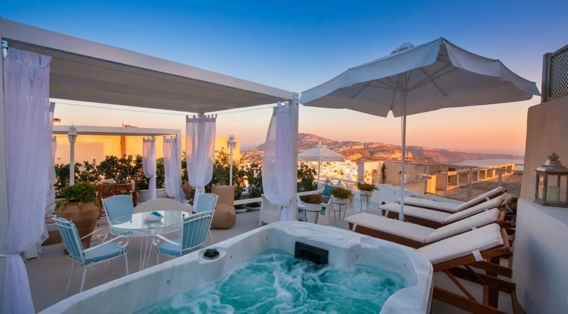 houses for sale in Santorini, Firostefani 4