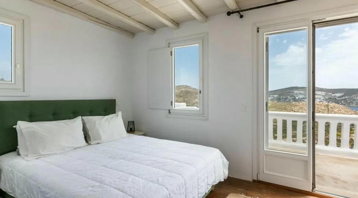 10 Room Luxury Villa for Sale in Mykonos, Greece 11