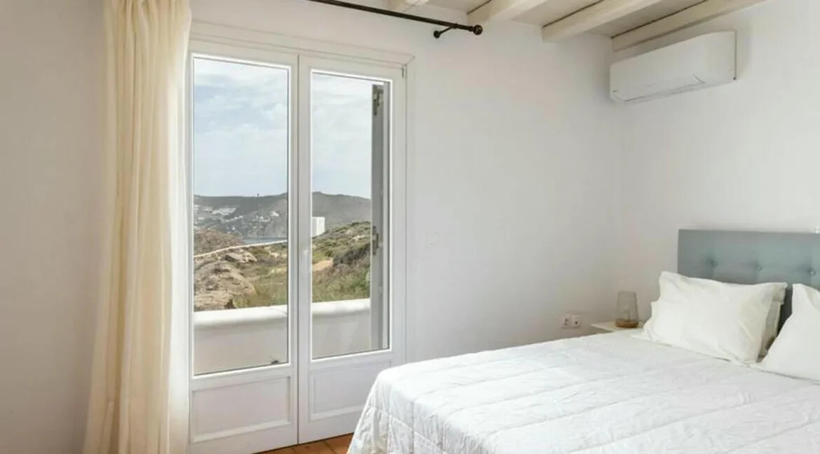 10 Room Luxury Villa for Sale in Mykonos, Greece 12