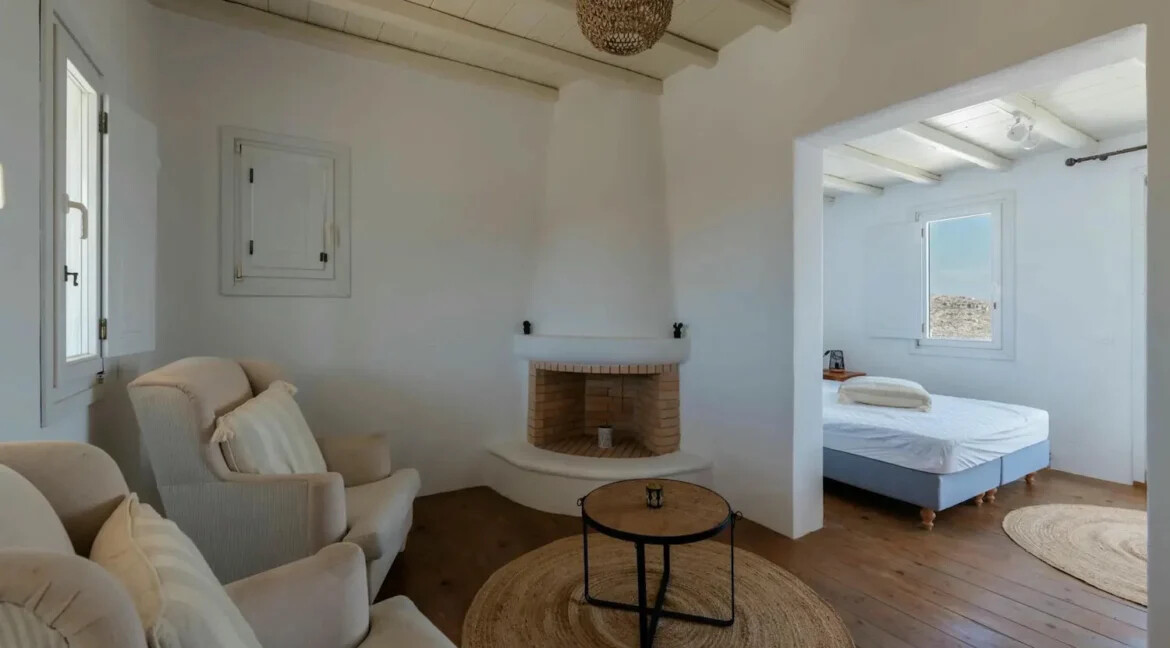 10 Room Luxury Villa for Sale in Mykonos, Greece 7