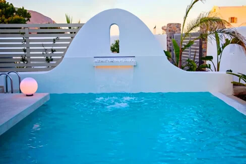 2 Houses for Sale in Santorini Perivolos 15