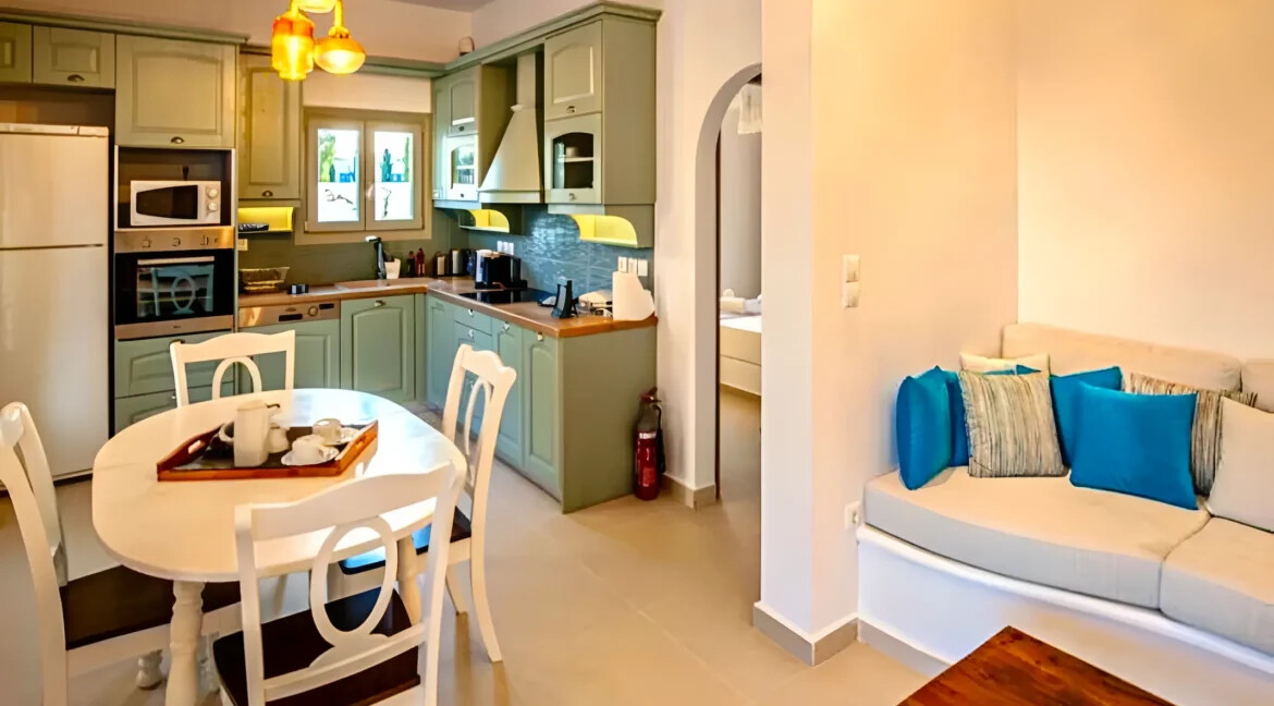 2 Houses for Sale in Santorini Perivolos 2