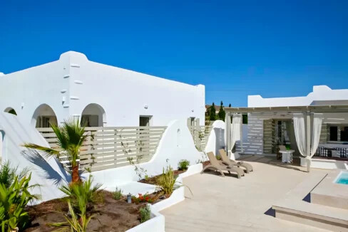 2 Houses for Sale in Santorini Perivolos 28