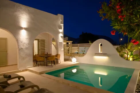 2 Houses for Sale in Santorini Perivolos 3