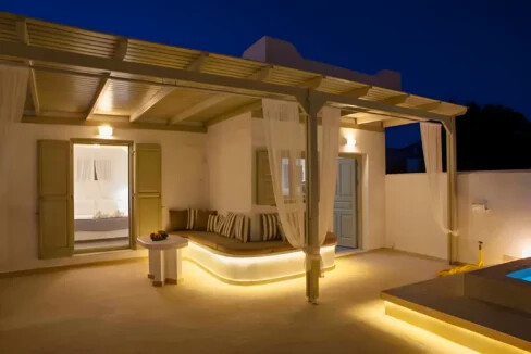 2 Houses for Sale in Santorini Perivolos 32