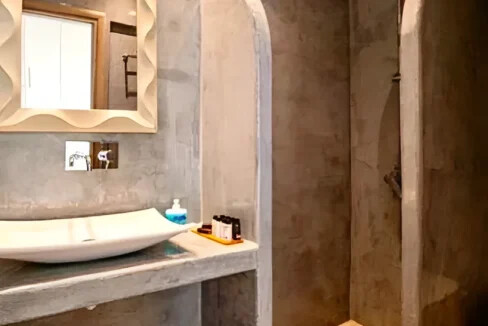 2 Houses for Sale in Santorini Perivolos 6