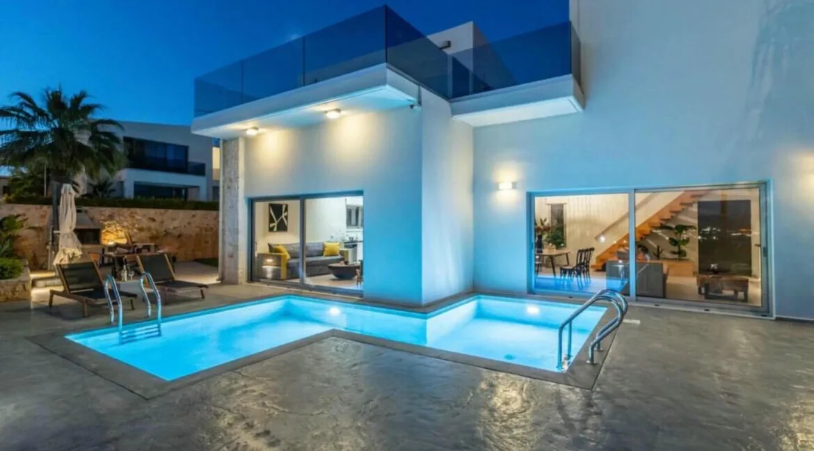 2 Serene Seaview Villas for Sale in Akrotiri, Crete Greece 2