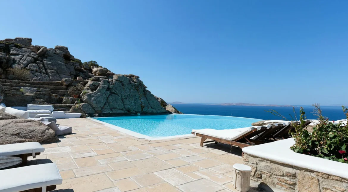 5 Bedroom Luxury Villa for Sale in Mykonos, Greece 13