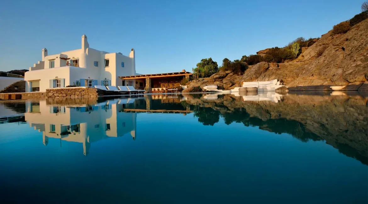 5 Bedroom Luxury Villa for Sale in Mykonos, Greece 14