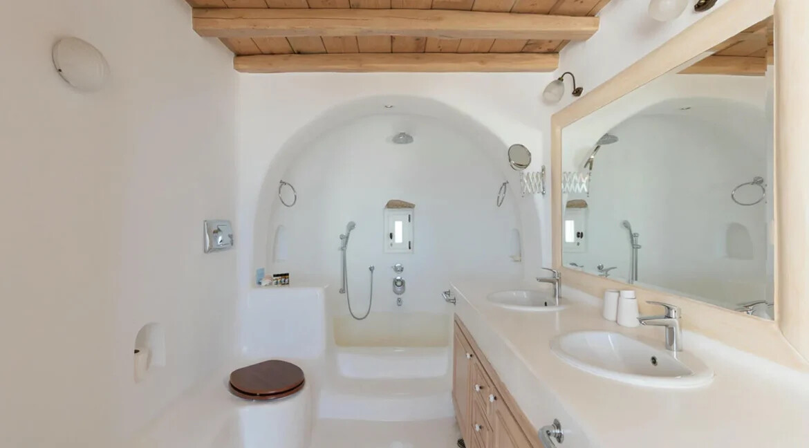 5 Bedroom Luxury Villa for Sale in Mykonos, Greece 22