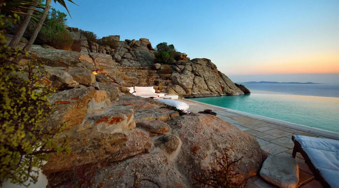 Luxury Villa for Sale in Mykonos, Greece