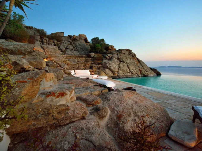 Luxury Villa for Sale in Mykonos, Greece