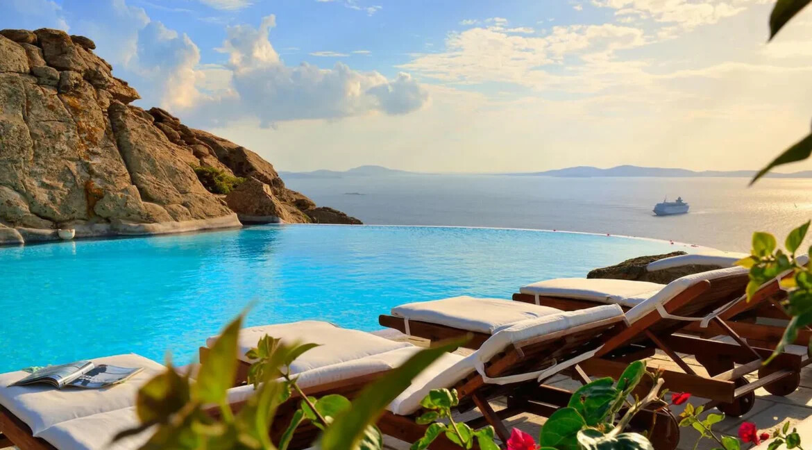 5 Bedroom Luxury Villa for Sale in Mykonos, Greece 42