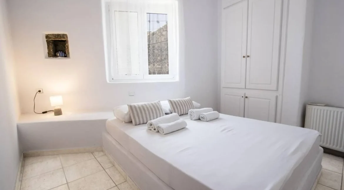6 Bedroom Luxury House for Sale in Mykonos Greece 11