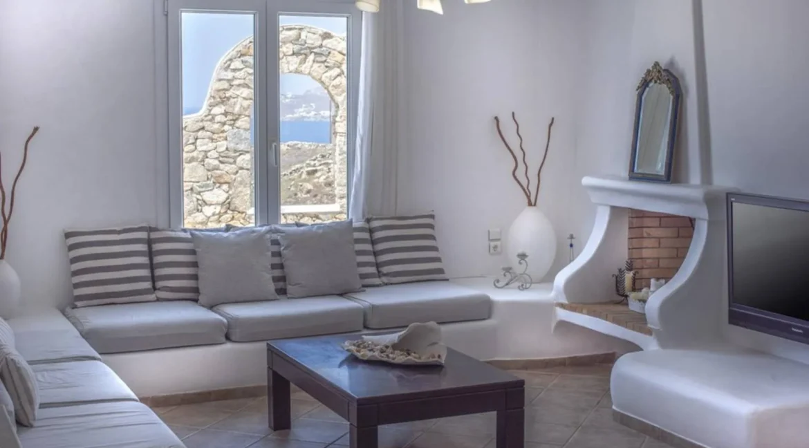 6 Bedroom Luxury House for Sale in Mykonos Greece 17