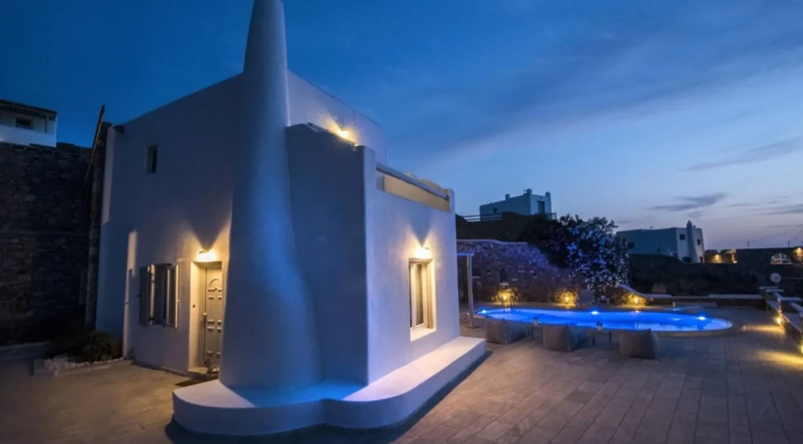 6 Bedroom Luxury House for Sale in Mykonos Greece 24