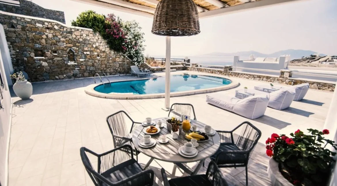 6 Bedroom Luxury House for Sale in Mykonos Greece 5
