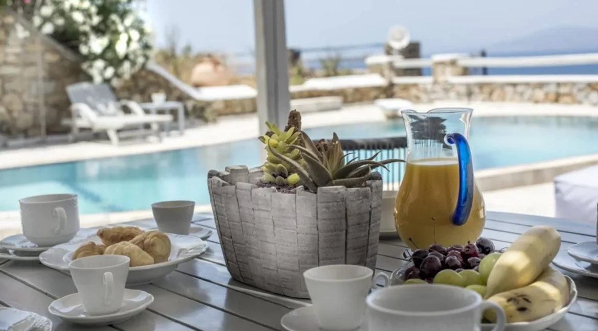 6 Bedroom Luxury House for Sale in Mykonos Greece 6