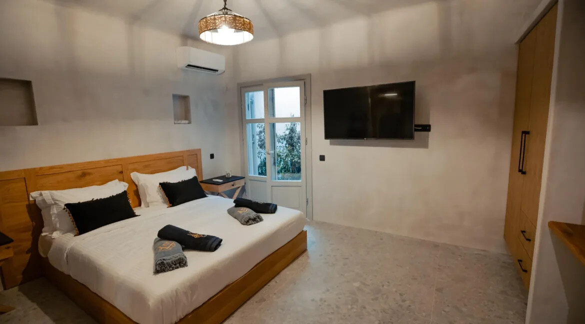 7 Bedroom Luxury Villa for Sale in Mykonos Greece 20