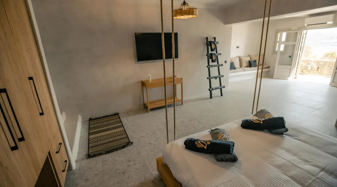 7 Bedroom Luxury Villa for Sale in Mykonos Greece 21