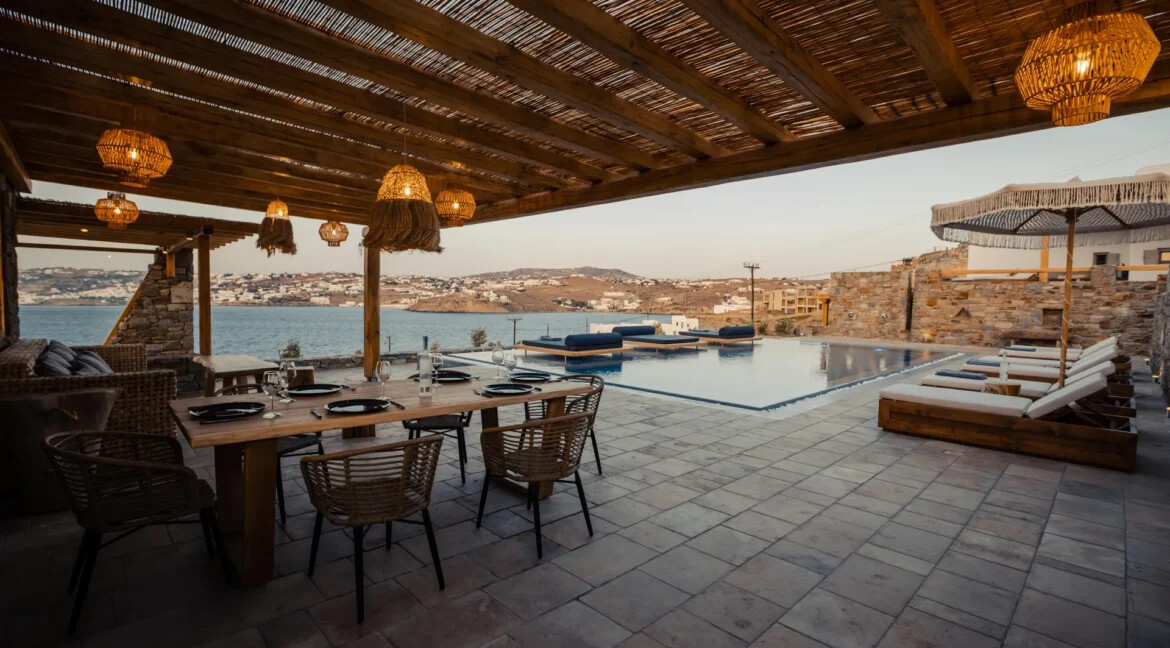 7 Bedroom Luxury Villa for Sale in Mykonos Greece 29