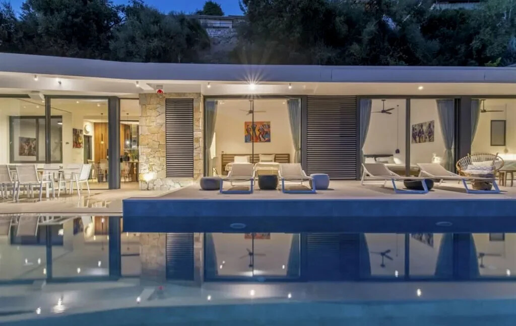 A Stylish and Modern Villa for Sale Sivota Lefkada 17