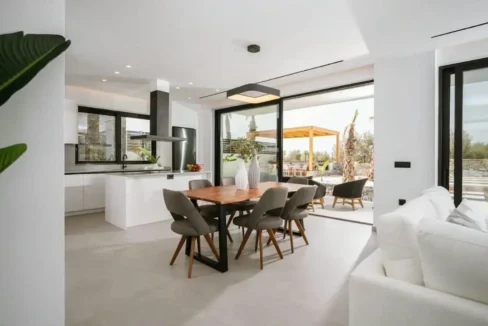 Buy a Villa in Crete 12