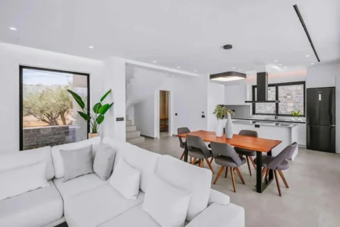 Buy a Villa in Crete 13